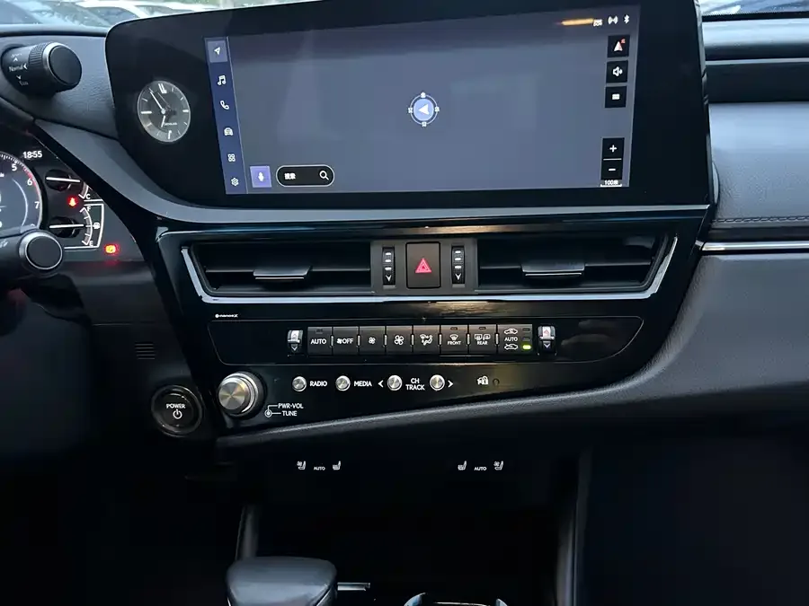 Lexus ES 2022 300h Premium Edition 2023 — миниатюра 4