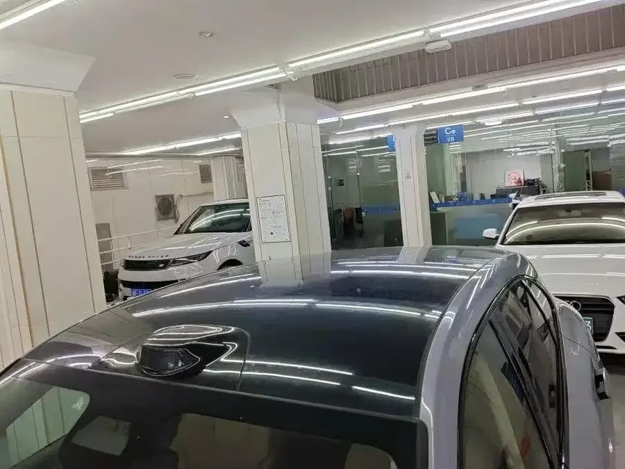 AITO M5 M5 2024 Extended Range Max RS 4WD Advanced Intelligent Driving Edition 2024 — миниатюра 2