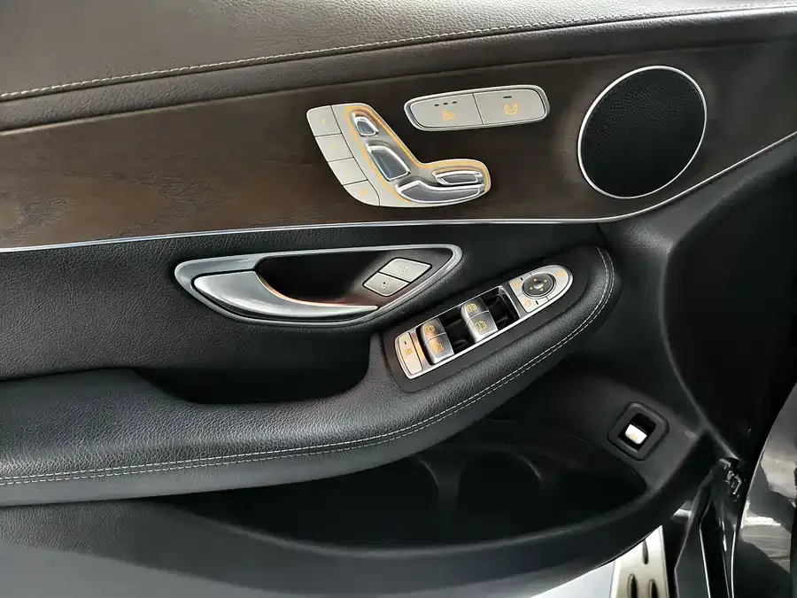 Mercedes-Benz GLC-Class Mercedes-Benz GLC 2023 facelift GLC 300 L 4MATIC dynamic 5-seater 2022 — миниатюра 2