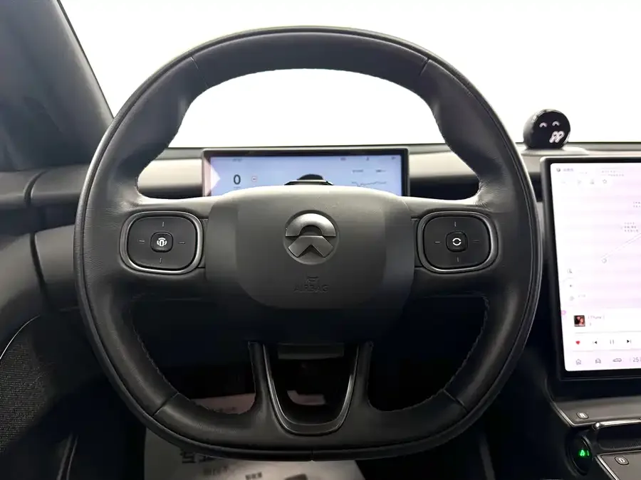 NIO ET5 NIO ET5 2022 75kWh 2023 — миниатюра 2