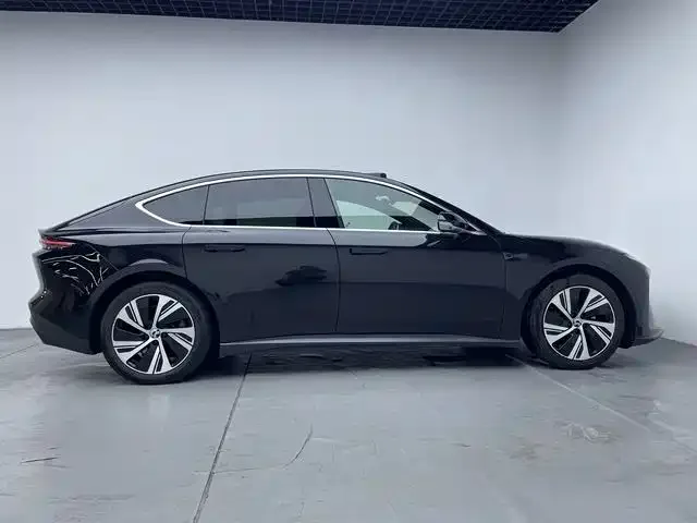 NIO ET5 NIO ET5 2022 75kWh 2023 — миниатюра 2