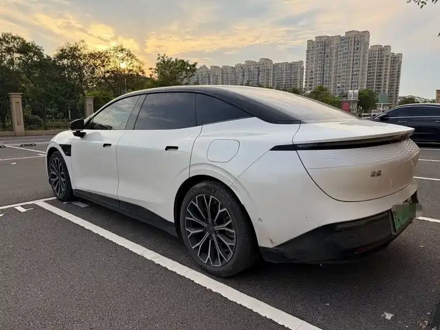 Zeekr 007 Zeekr 007 2025 rear-wheel drive smart driving version 75kWh 2024 — миниатюра 4