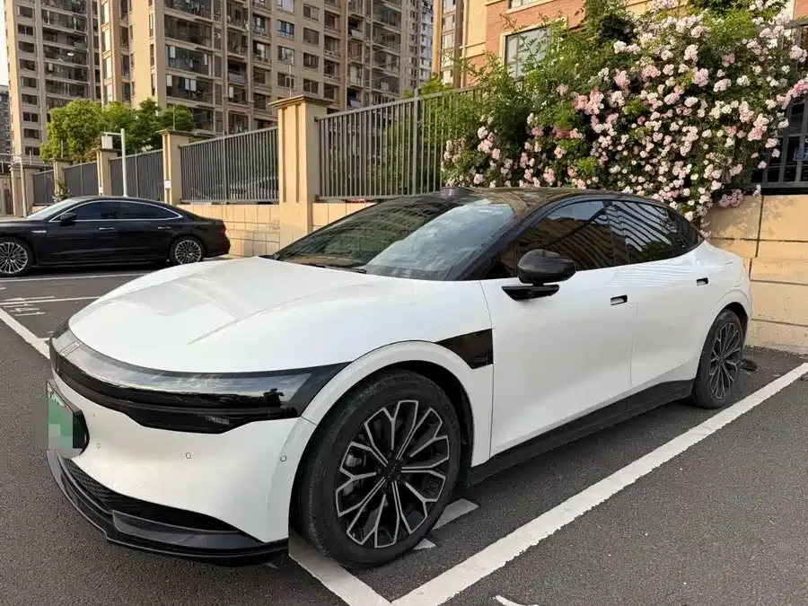 Zeekr 007 2024