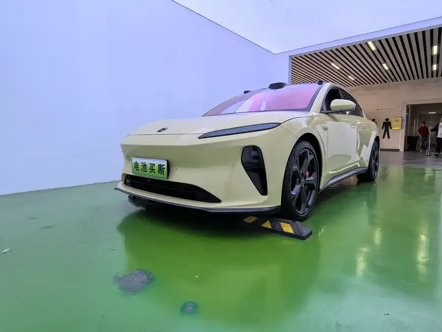 NIO ET5 2023