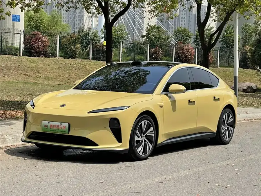 NIO ET5 2024