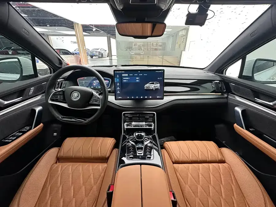 BYD Tang New Energy Tang New Energy 2022 DM-i 252KM Premium Edition 2023 — миниатюра 4