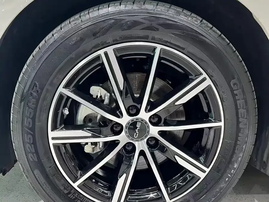BYD Seal 06 Seal 06 2025 DM-i Intelligent Driving Edition 120KM Premium Model 2025 — миниатюра 4
