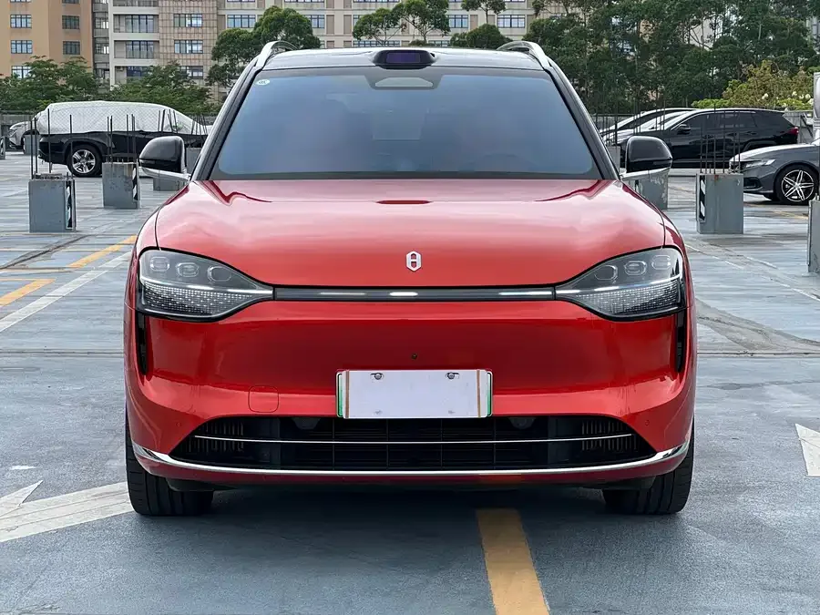 AITO M9 M9 2024 Extended Range Ultra Edition 52kWh 6-seater Edition 2024 — миниатюра 2