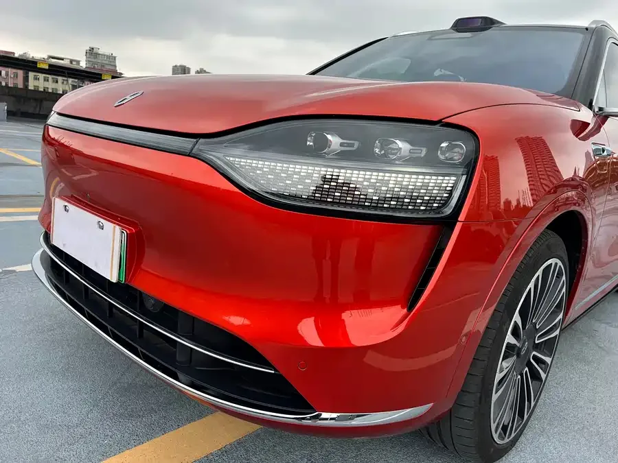 AITO M9 M9 2024 Extended Range Ultra Edition 52kWh 6-seater Edition 2024 — миниатюра 5