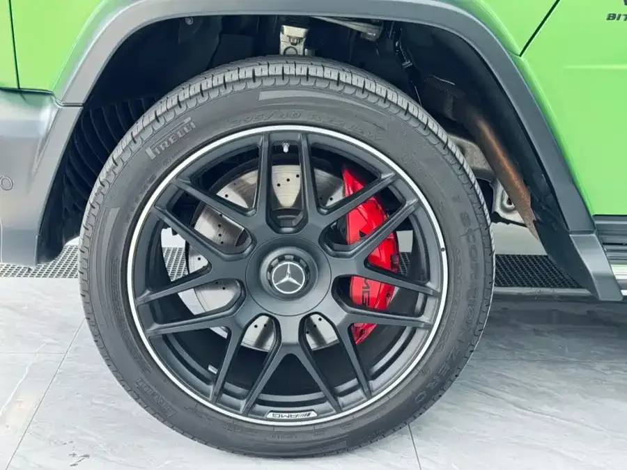 Mercedes-Benz G-Class AMG Mercedes-Benz G-Class AMG 2023 AMG G 63 2024 — миниатюра 3