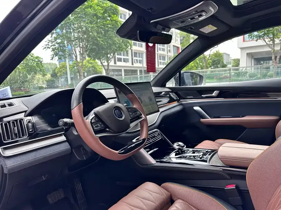 BYD Tang New Energy Tang New Energy 2021 DM 2.0T 4WD High Performance Edition Genesis Flagship 2023 — миниатюра 5