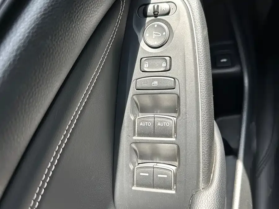 Honda Inspire Inship 2022 260TURBO Exquisite Edition 2022 — миниатюра 4