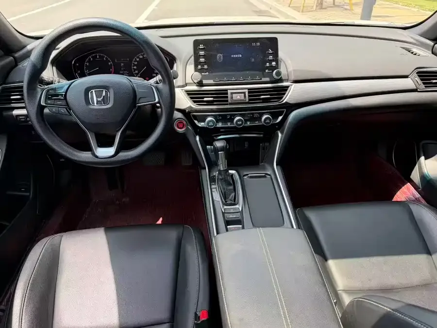 Honda Inspire Inship 2022 260TURBO Exquisite Edition 2022 — миниатюра 4