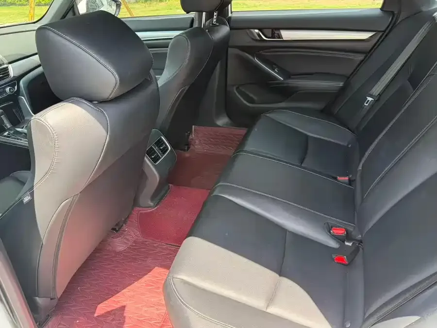 Honda Inspire Inship 2022 260TURBO Exquisite Edition 2022 — миниатюра 5