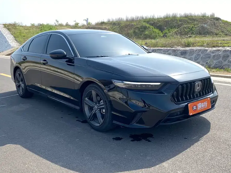 Honda Inspire Inship 2023 260TURBO Exquisite Edition 2024 — миниатюра 3