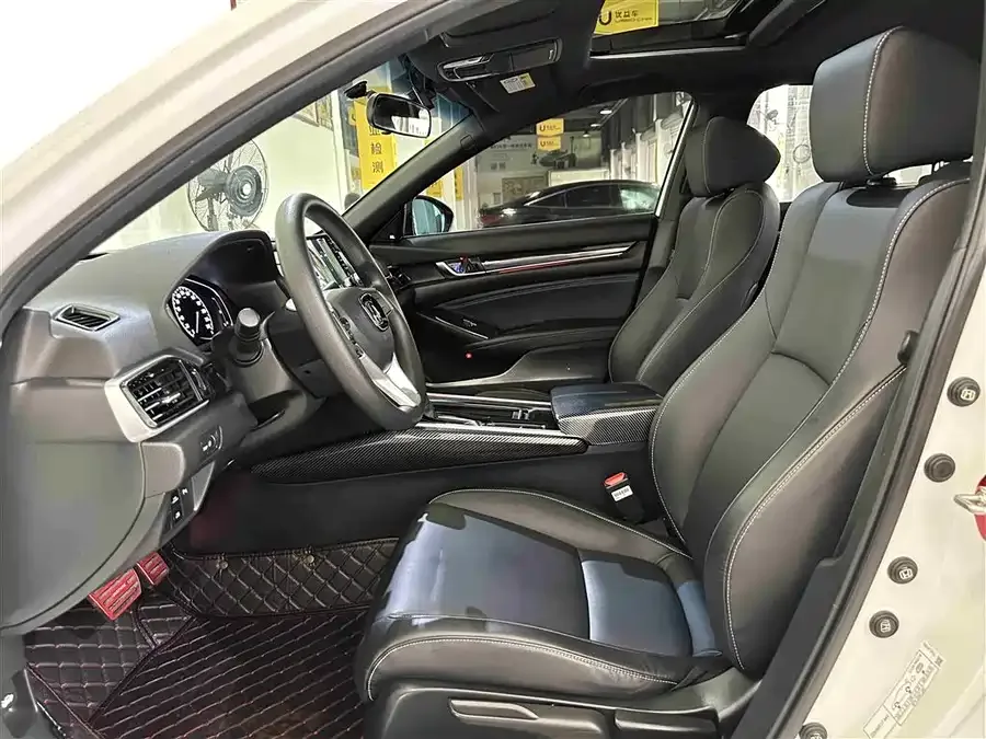 Honda Inspire 2022 Insignia 260TURBO Elegant Edition 2022 — миниатюра 4