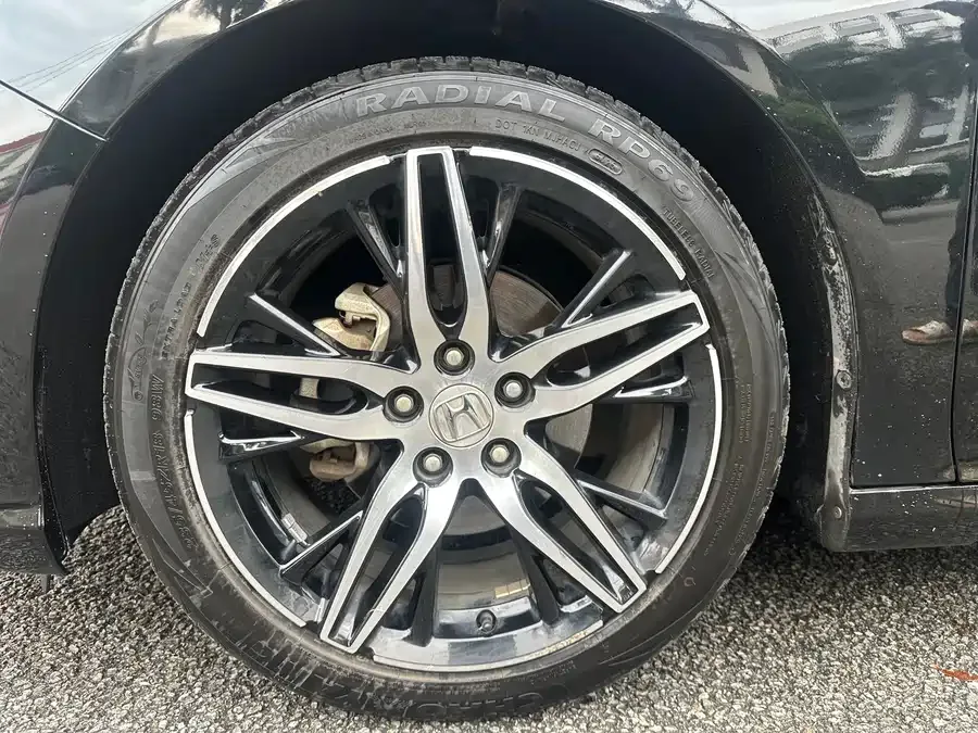 Honda Inspire 2022 Insignia 260TURBO Fine Edition 2022 — миниатюра 4