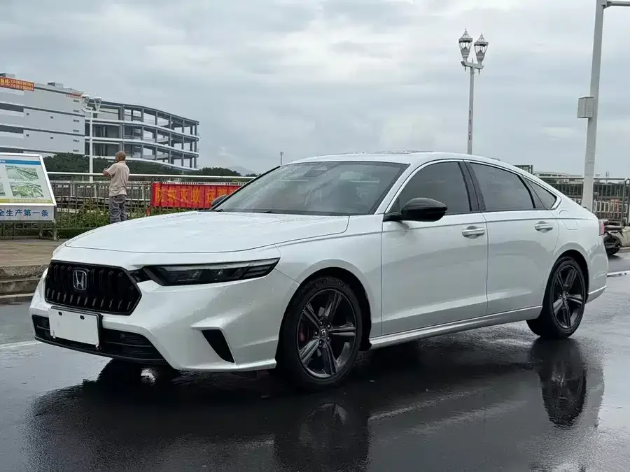 Honda Inspire Inship 2023 260TURBO Exquisite Edition 2023 — фото 1, купить с доставкой в Москву