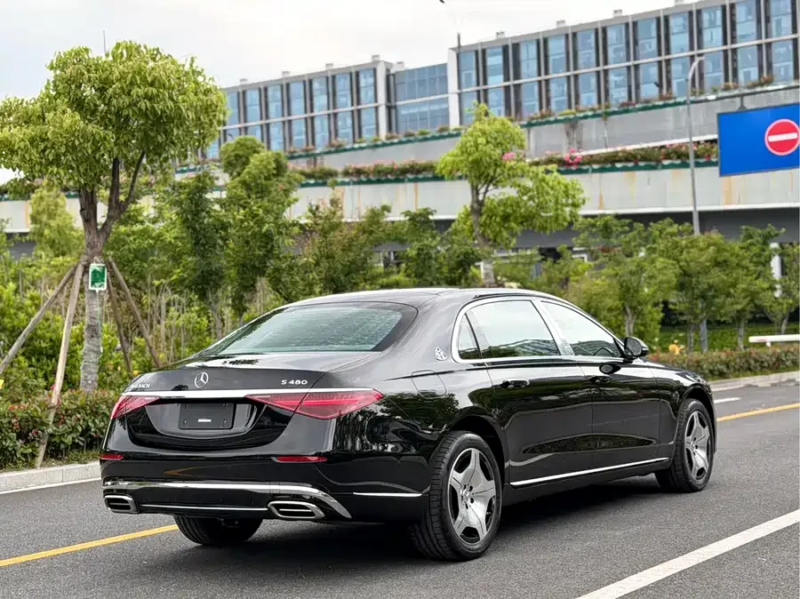 Mercedes-Benz Maybach S-Class 2026 Maybach S-Class S 480 4MATIC 2026 — миниатюра 2