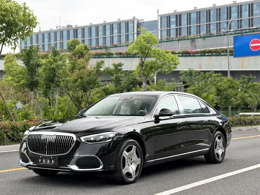 Mercedes-Benz Maybach S-Class 2026