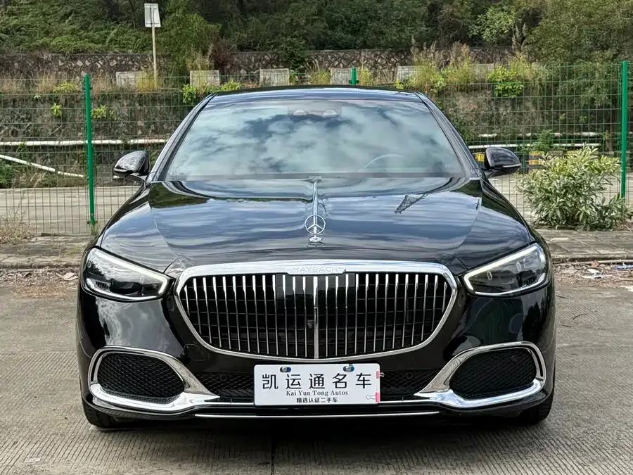 Mercedes-Benz Maybach S-Class 2023