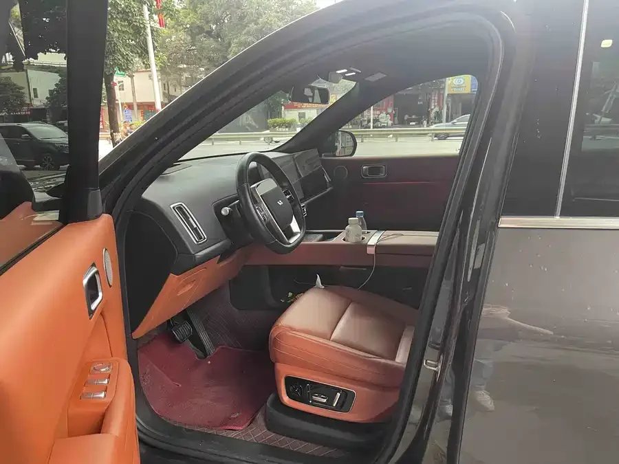 Li Xiang L8 Ideal L8 2023 Air 2023 — миниатюра 3