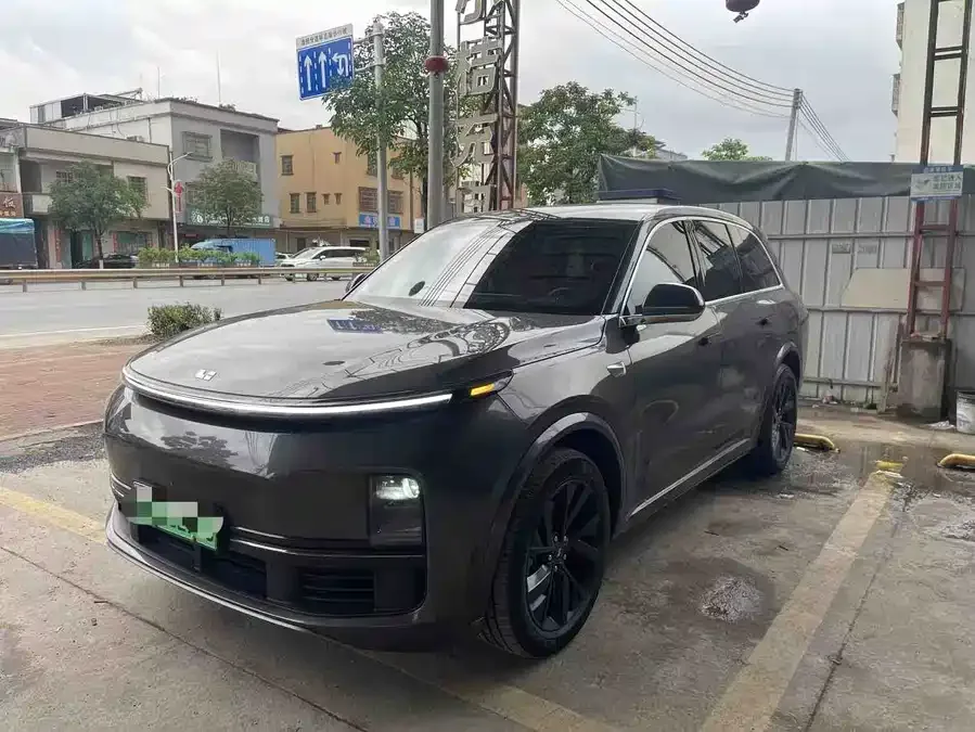 Li Xiang L8 2023