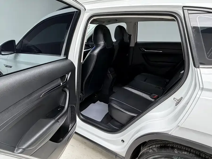 Skoda Kamiq Komic 2024 1.5L automatic comfort version 2024 — миниатюра 4