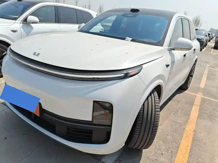Li Xiang L8 2025