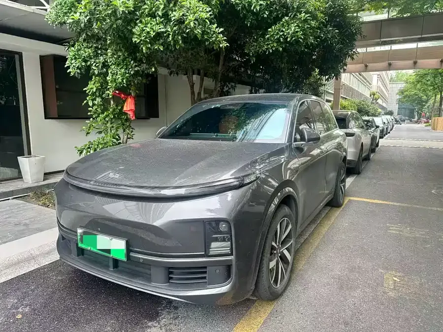 Li Xiang L8 2023