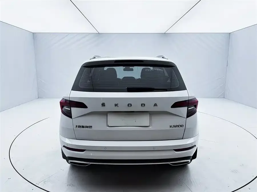 Skoda Karoq Korok 2023 TSI280 Exclusive Edition 2024 — миниатюра 2