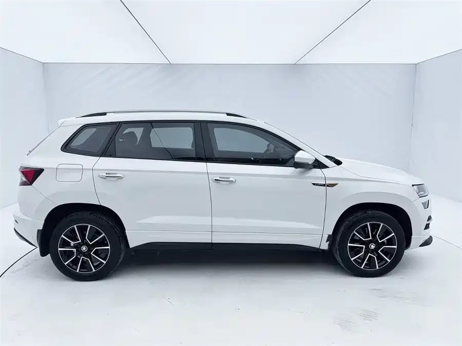 Skoda Karoq Korok 2023 TSI280 Exclusive Edition 2024 — миниатюра 3