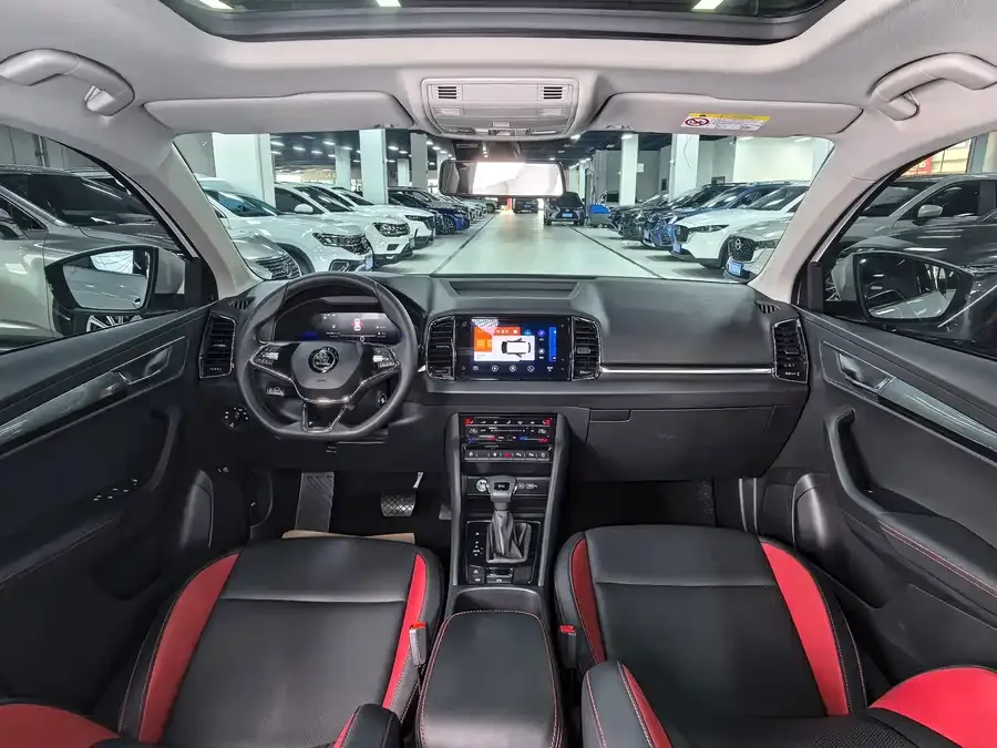 Skoda Karoq Karoq 2022 facelift TSI280 luxury version 2022 — миниатюра 5