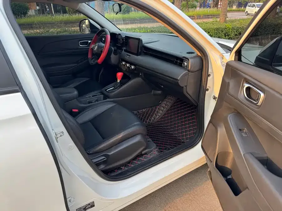Honda Vezel Binzhi 2023 1.5L CVT Elite Edition 2023 — миниатюра 3