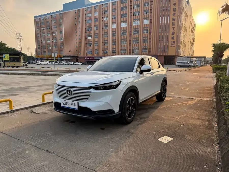 Honda Vezel Binzhi 2023 1.5L CVT Elite Edition 2023 — фото 1, купить с доставкой в Москву