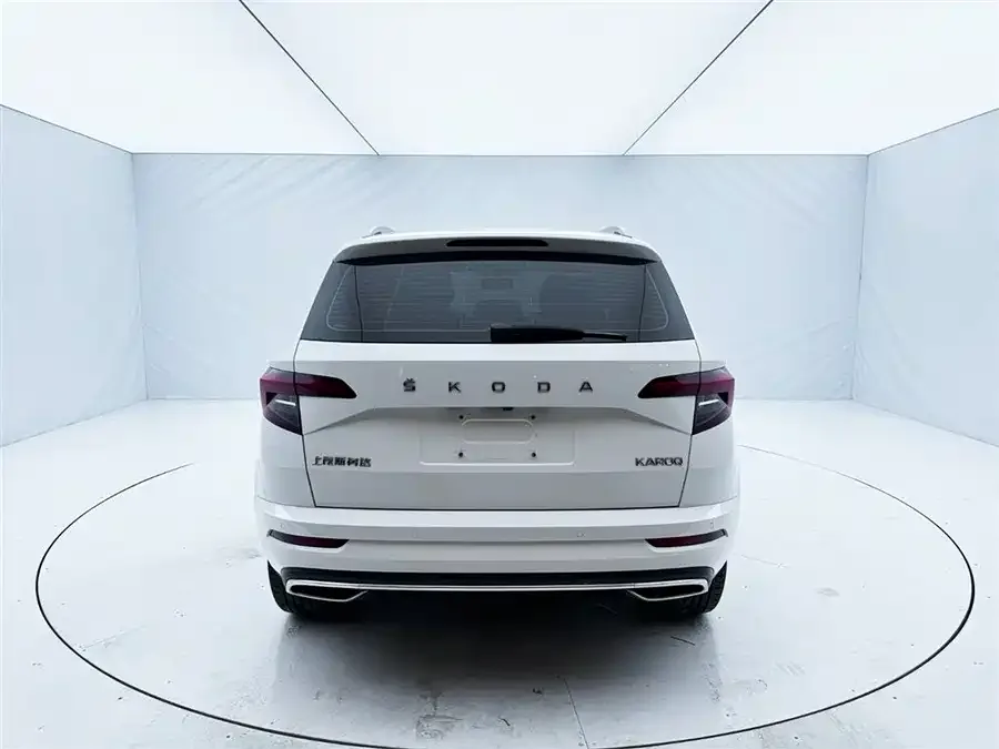 Skoda Karoq Korok 2022 TSI280 Luxury Edition 2022 — миниатюра 2