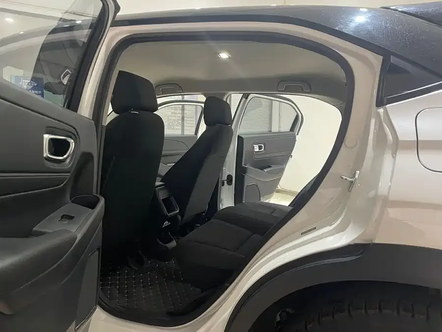 Honda Vezel Binzhi 2023 1.5L CVT Elite Edition 2024 — миниатюра 3