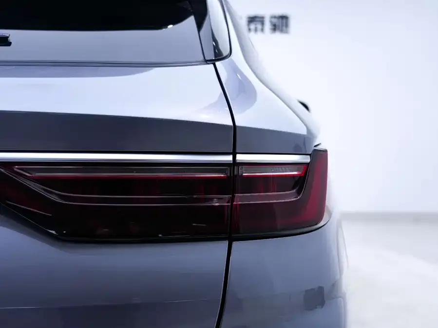 BYD Song PLUS New Energy Song PLUS New Energy 2021 DM-i 51KM Premium Edition 2022 — миниатюра 4