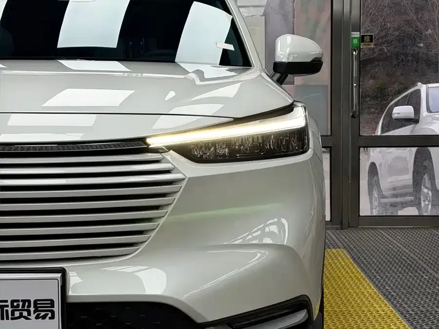 Honda Vezel Binzhi 2023 1.5L CVT Pioneer Edition 2023 — миниатюра 4