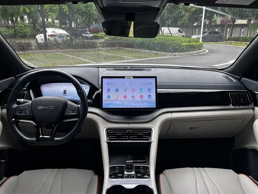 BYD Song PLUS New Energy Song PLUS New Energy 2023 Champion Edition DM-i 110KM Flagship PLUS 2023 — миниатюра 4