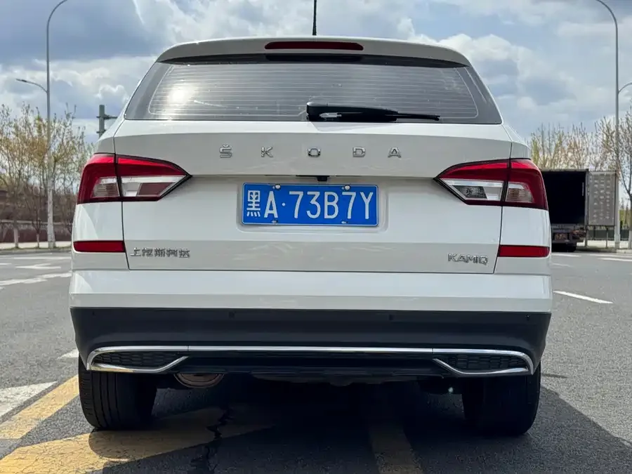 Skoda Kamiq Komic 2022 1.5L automatic comfort version 2023 — миниатюра 2