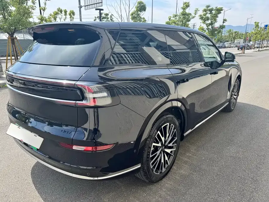 Changan Nevo Q07 2025 215 Flagship PLUS 2025 — миниатюра 3