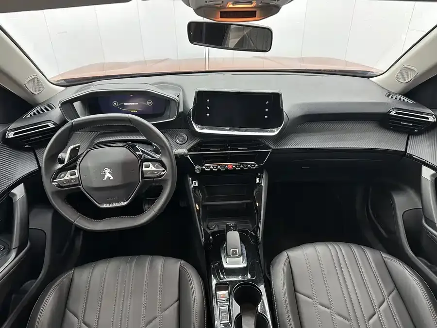 Peugeot 2008 Peugeot 2008 2022 230THP THE ONE 2023 — миниатюра 5