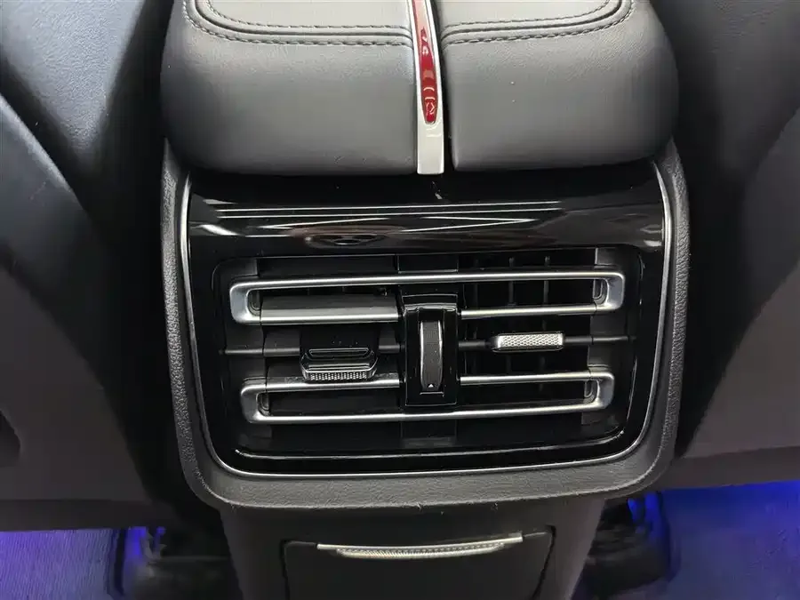 Hongqi HS5 Hongqi HS5 2023 2.0T 4WD Flagship Enjoy Pro Edition 2023 — миниатюра 5