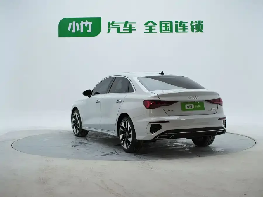 Audi A3 2023 facelift A3L Limousine 35 TFSI stylish and sporty 2023 — миниатюра 2
