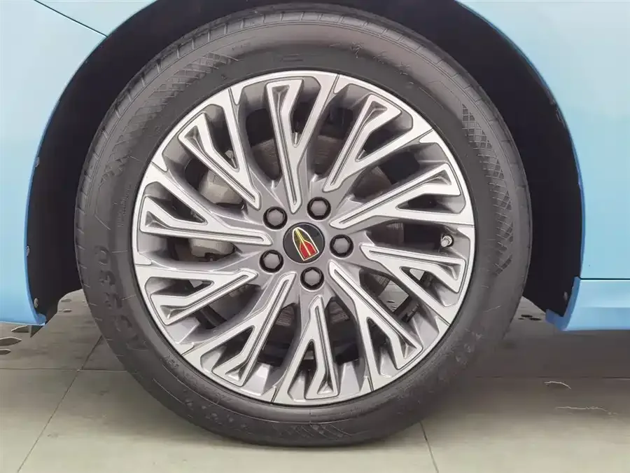 Hongqi H5 Hongqi H5 2023 2.0T Automatic Intelligent Connection Flagship Edition 2022 — миниатюра 5