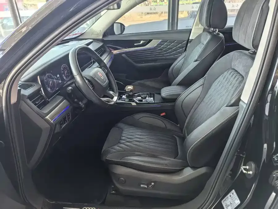 Hongqi HS5 Hongqi HS5 2022 2.0T Zhilian Flagship Edition 2022 — миниатюра 2