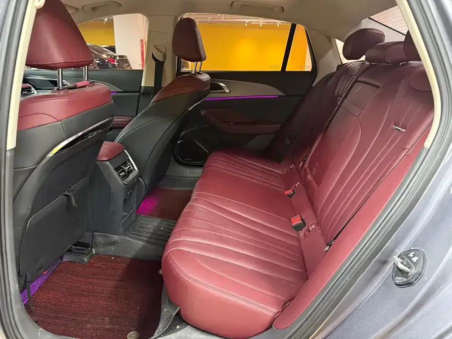 Hongqi H5 Hongqi H5 2023 2.0T Automatic Intelligent Connection Flagship Chang Edition 2023 — миниатюра 2