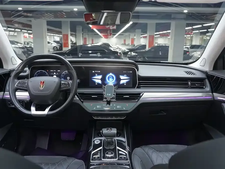 Hongqi HS5 Hongqi HS5 2022 facelift 2.0T Zhilian Qixiang four-wheel drive version 2022 — миниатюра 4