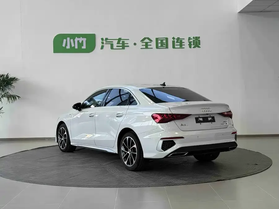 Audi A3 2022 A3L Limousine 35 TFSI aggressive and sporty 2022 — миниатюра 4